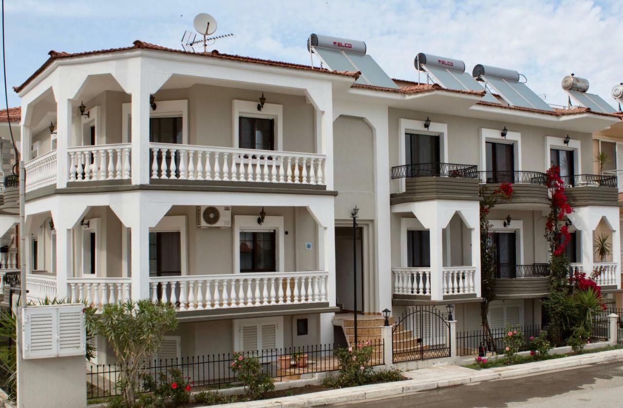 Villa Virozi Sarti Exterior photo